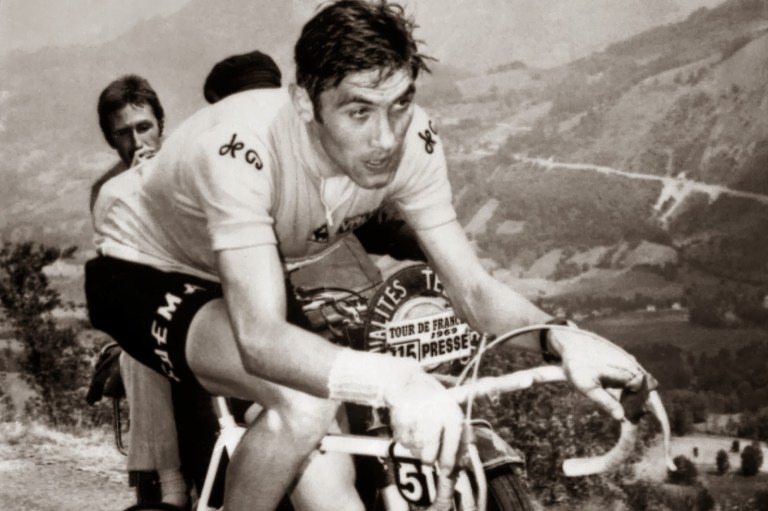 Eddy Merckx vence o Tour de France pela 1ª vez