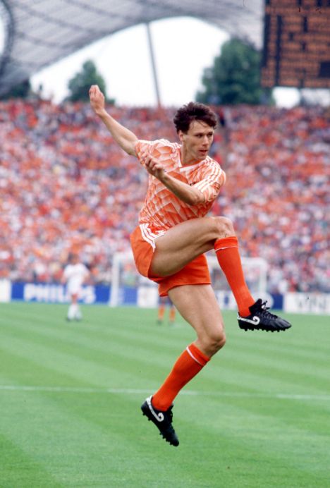 Marco Van Basten, 50 anos – efemérides do éfemello