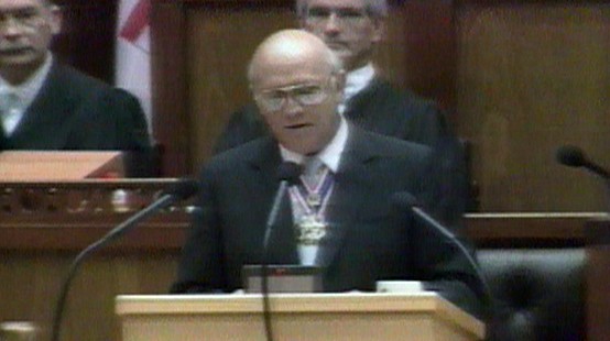 De Klerk legaliza CNA e abre caminho para libertação de Mandela