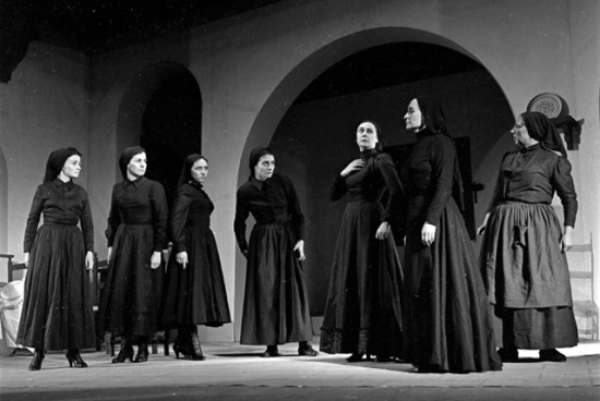 "A Casa de Bernarda Alba" estreia em Buenos Aires