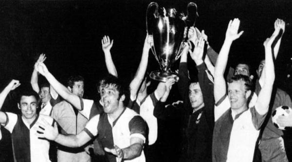 Feyenoord é campeão da Europa