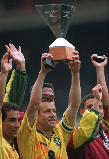 Brasil vence Inglaterra e conquista a Copa Umbro