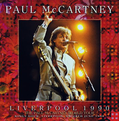 Na volta a Liverpool, Paul faz homenagem a John