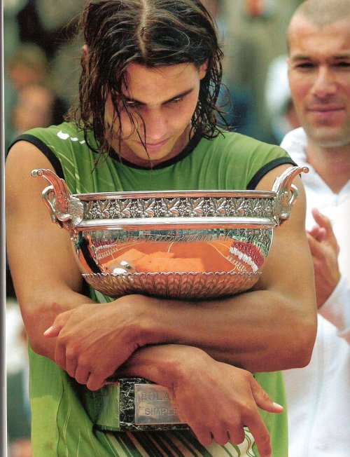Nadal conquista seu primeiro Roland Garros