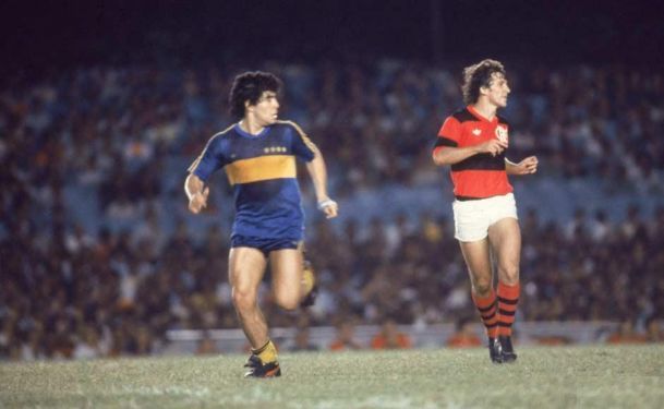 O encontro de Zico e Maradona no Maracanã