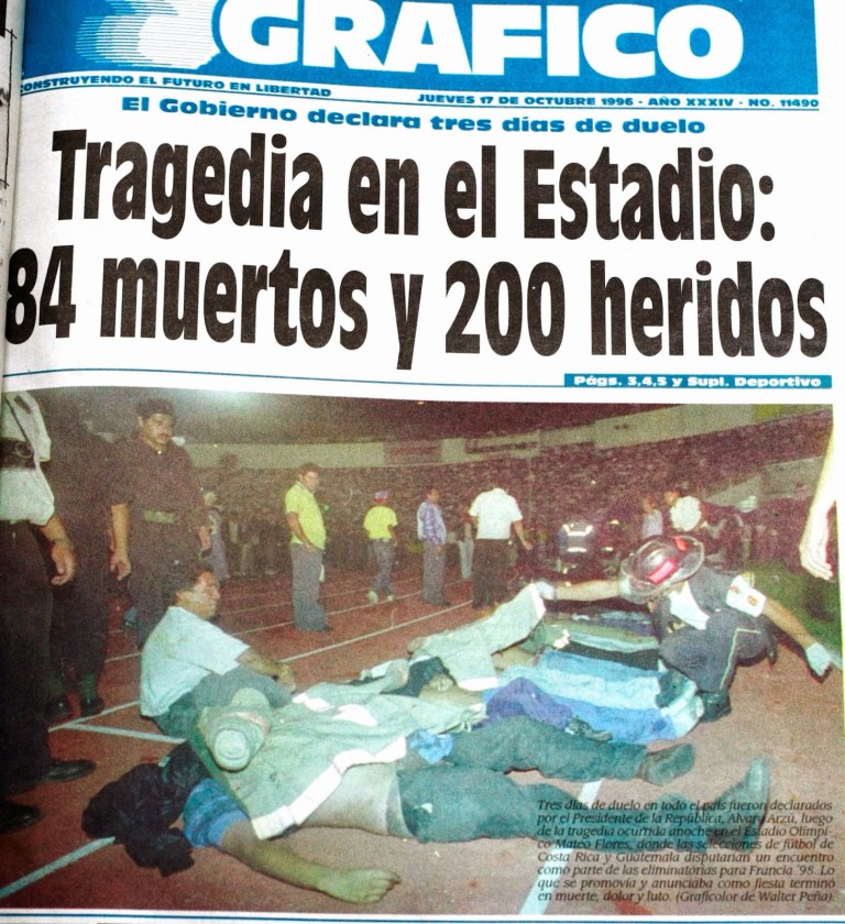 Superlotação mata 84 no estádio Mateo Flores, na Guatemala