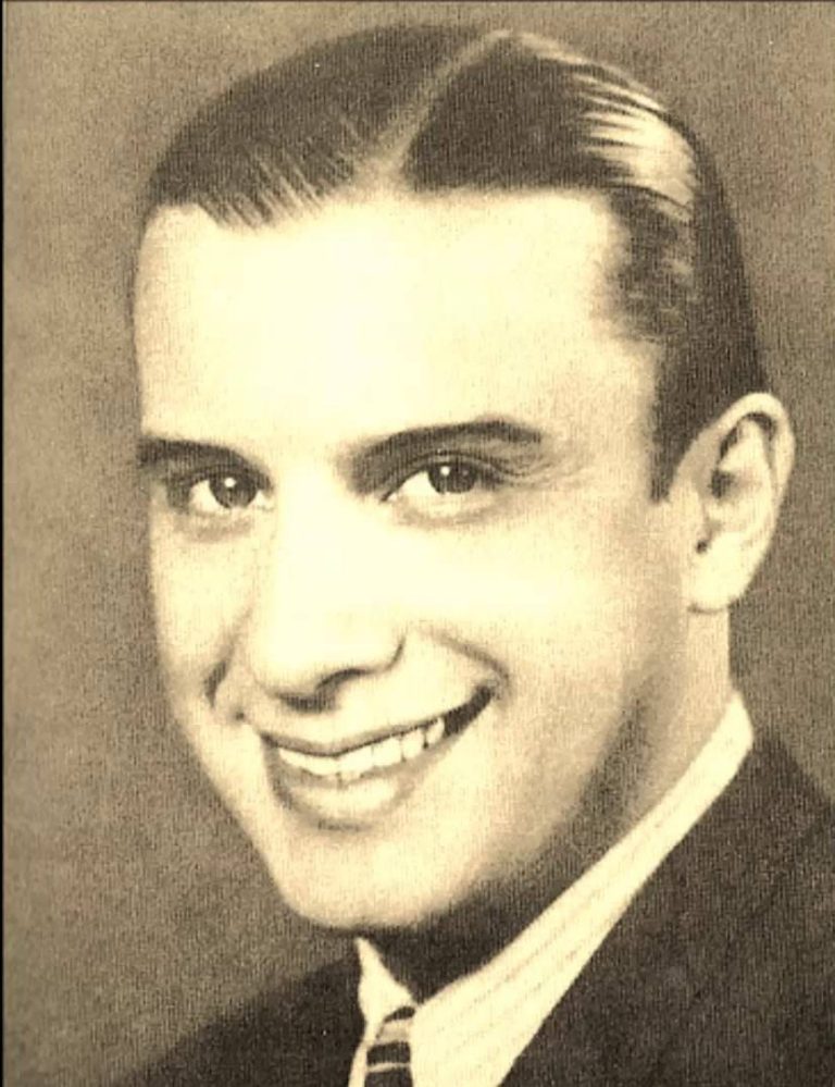 Morre o cantor Mário Reis